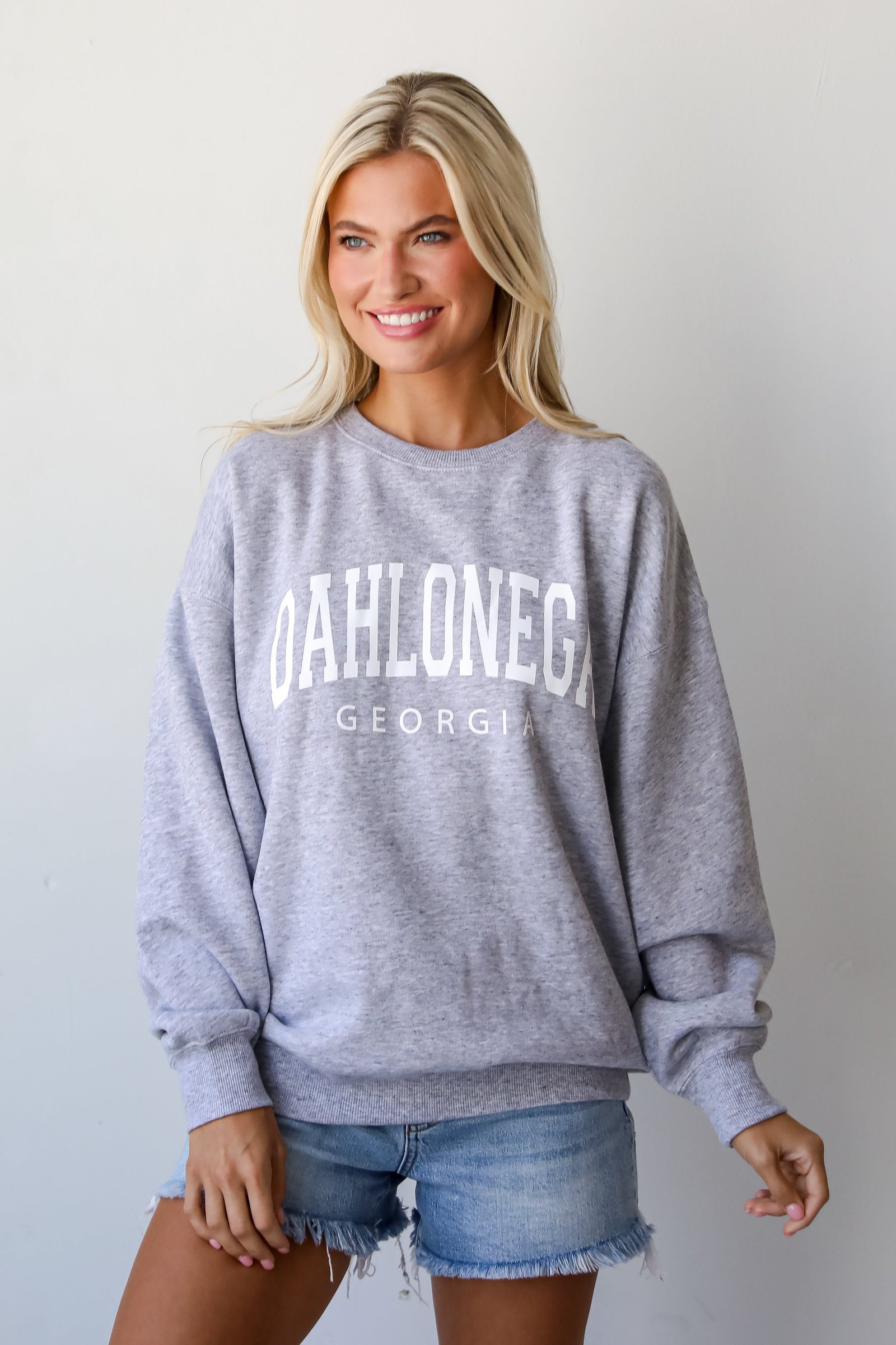 Light Heather Grey Dahlonega Georgia Sweatshirt DN1